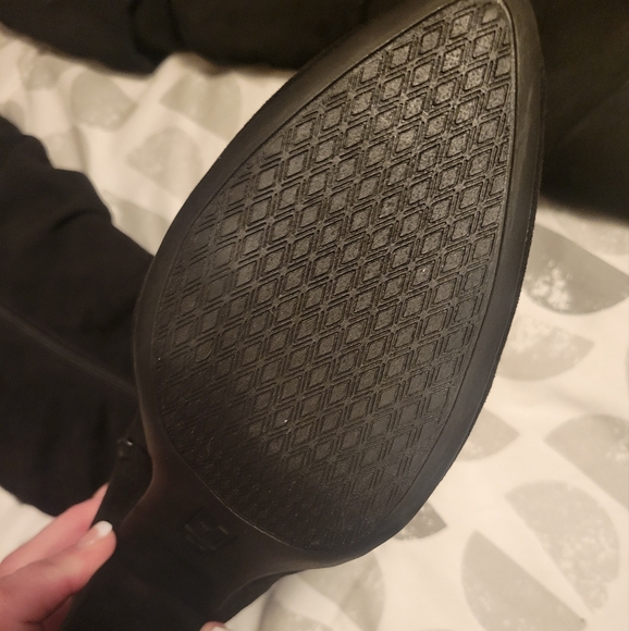 White Mountain slouch boots - Picture 3 of 5